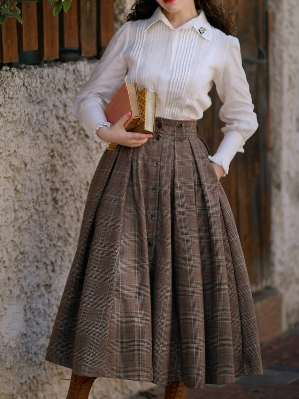 Vintage-Inspired Brown Plaid A-Line Skirt